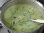 Yeşil Otlu Patates Çorbası